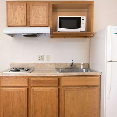 Woodspring Suites Memphis Northeast Exterior photo