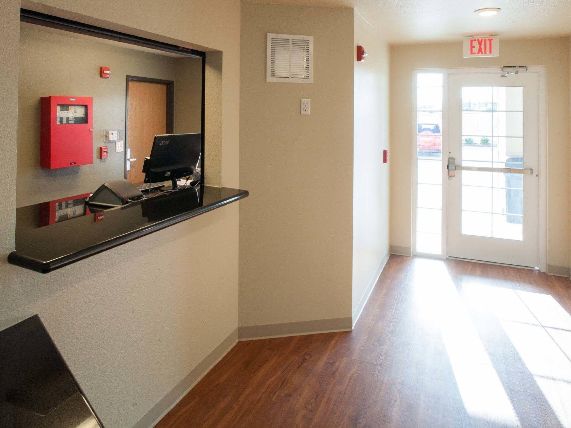 Woodspring Suites Memphis Northeast Exterior photo