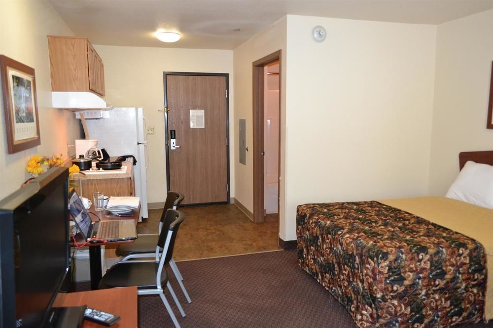 Woodspring Suites Memphis Northeast Exterior photo